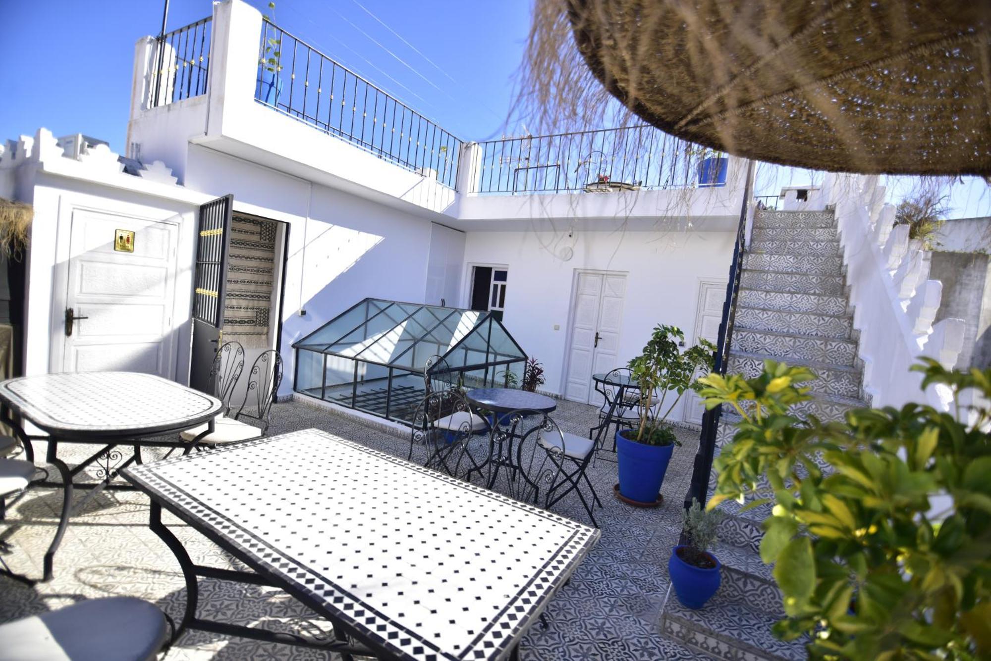 Zoco Riad Tangier Exterior photo